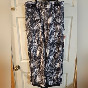 Obermeyer Black, Gray & White Camouflage Ski Pants